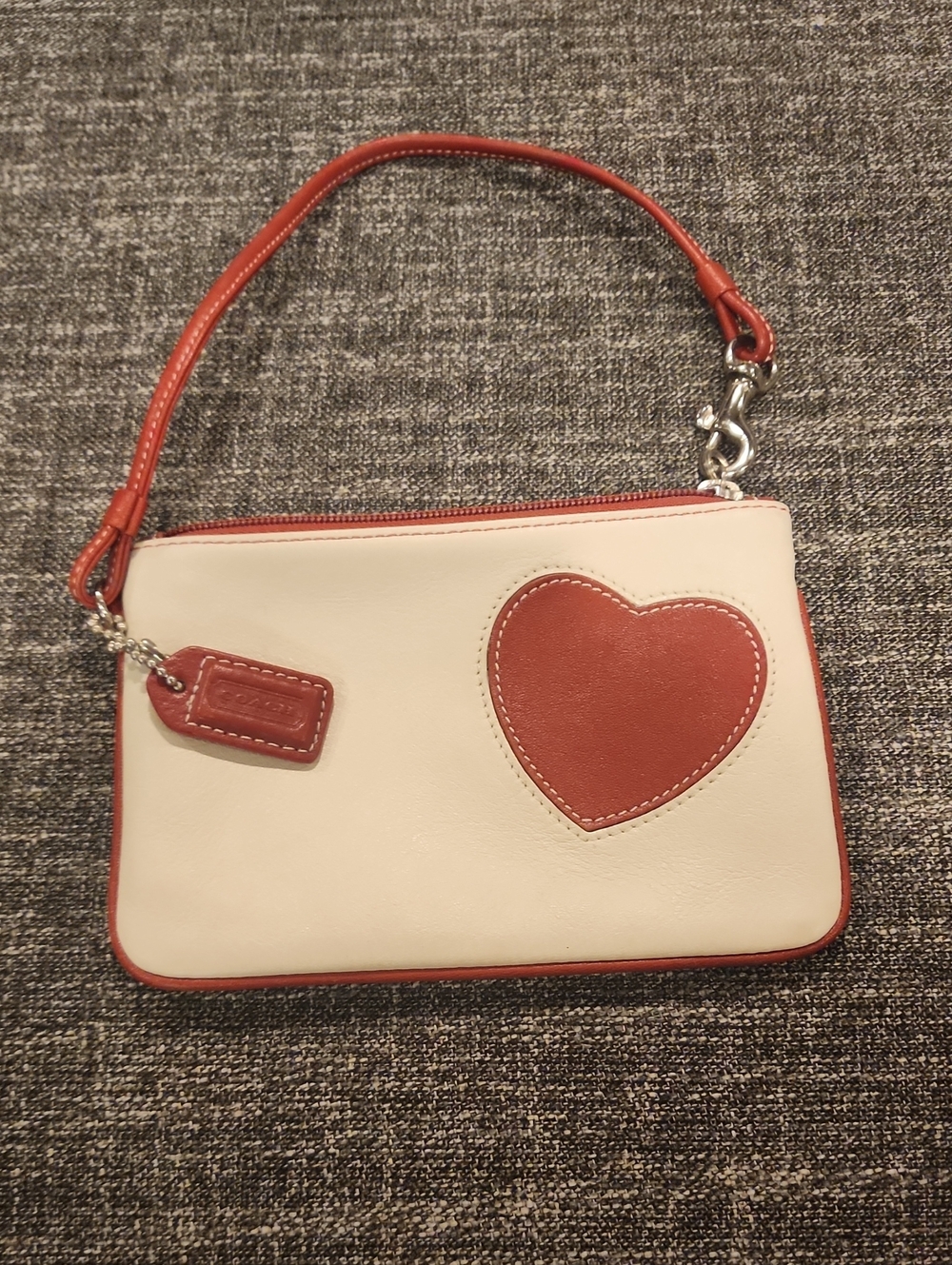 Vintage COACH Creme and Red Heart Accent Wristlet
